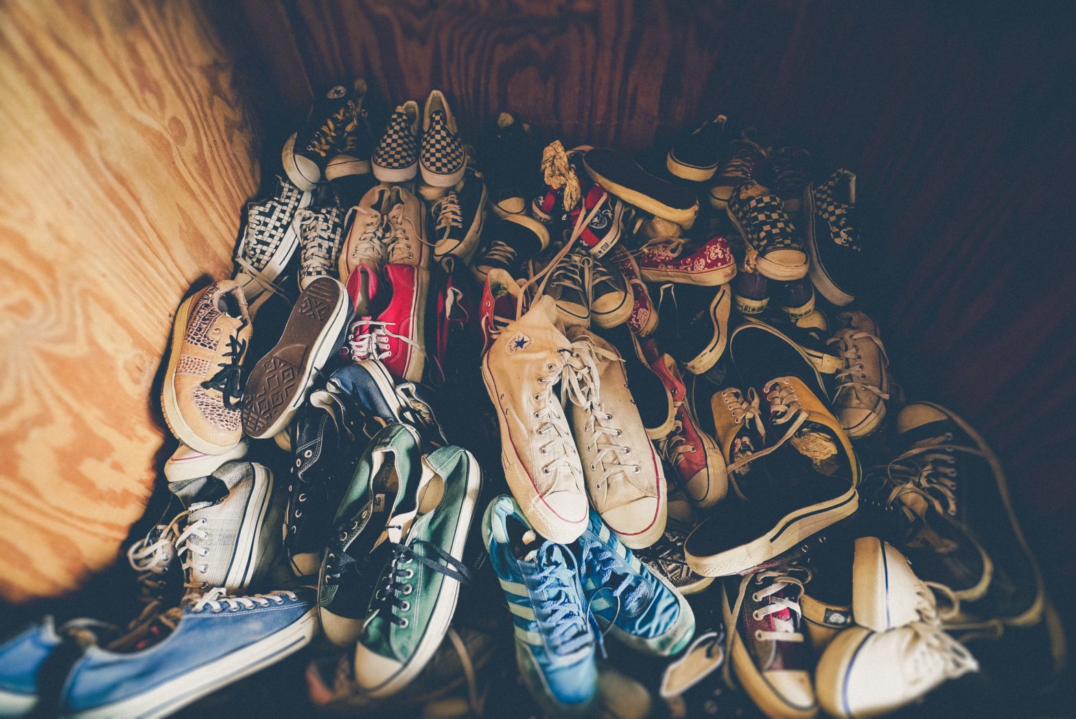 pulire le scarpe